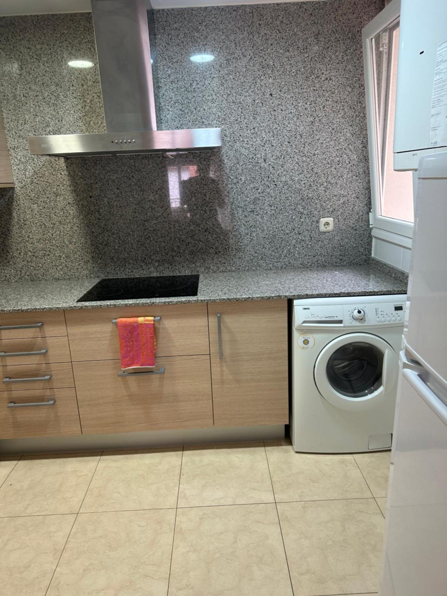 Apartamentos L'Aínsa Eksteriør billede